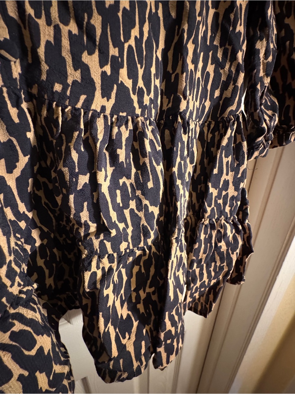 ZARA Leopard-Pattern Tiered Dress in Black & Tan - Picture 6 of 6